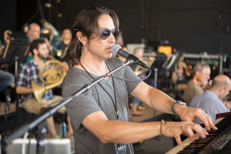 Loren Gold 2019
